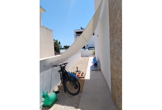 Herverkoop - Villa - Daya Nueva - Costa Blanca