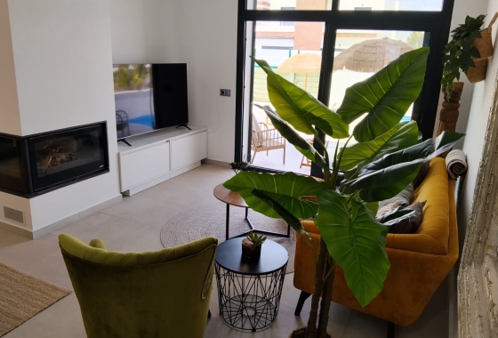 Herverkoop - Villa - Daya Nueva - Costa Blanca