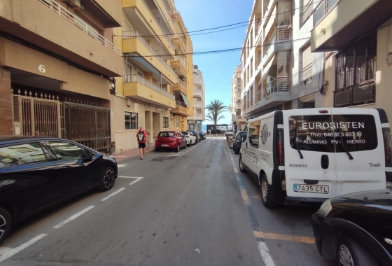 Herverkoop - Penthouse - Torrevieja - Paseo Maritimo