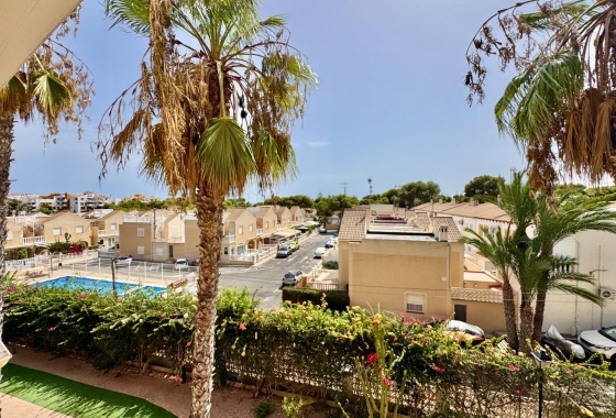 Herverkoop - Appartement / flat - Torrevieja - Punta Prima