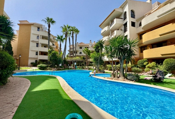 Herverkoop - Appartement / flat - Torrevieja - Punta Prima