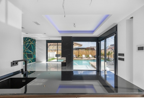 Herverkoop - Villa - Torrevieja - Torreta Florida