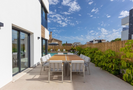 Herverkoop - Villa - Torrevieja - Torreta Florida
