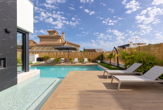 Herverkoop - Villa - Torrevieja - Torreta Florida