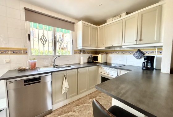 Resale - Apartment / flat - Orihuela Costa - Costa Blanca
