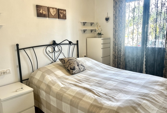 Resale - Apartment / flat - Orihuela Costa - Costa Blanca