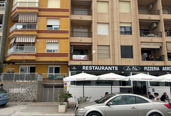 Resale - Apartment / flat - Torrevieja - Costa Blanca