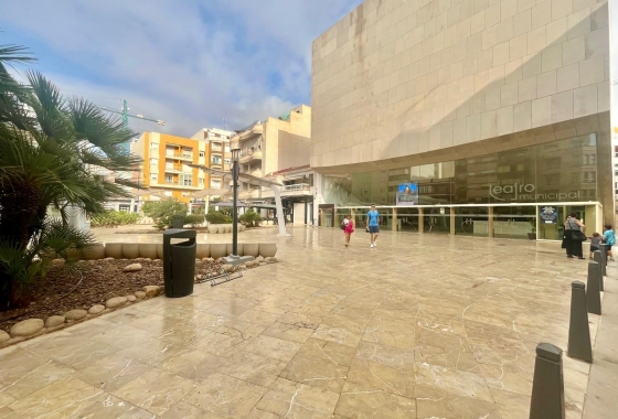 Återförsäljning - Lägenhet / lägenhet - Torrevieja