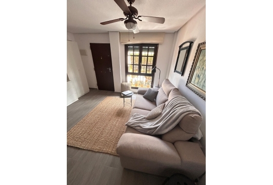Resale - Bungalow - Torrevieja - Torre La Mata