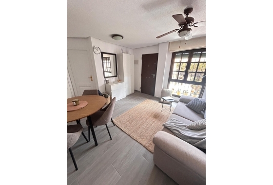 Resale - Bungalow - Torrevieja - Torre La Mata
