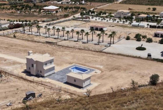 Revente - Finca - Pinoso