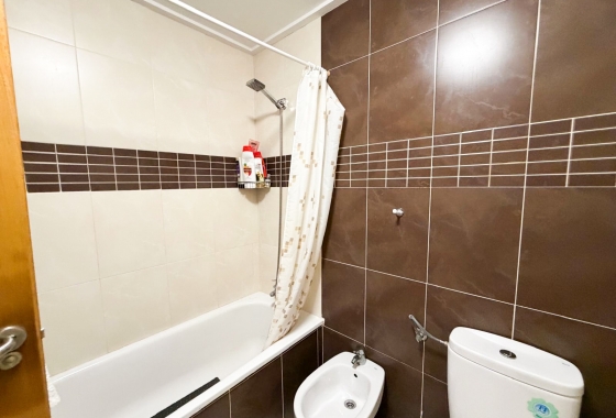 Resale - Apartment / flat - Torrevieja - Costa Blanca