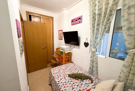 Resale - Apartment / flat - Torrevieja - Costa Blanca