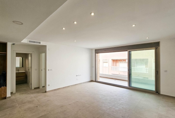 Resale - Apartment / flat - Torrevieja - Playa del Cura