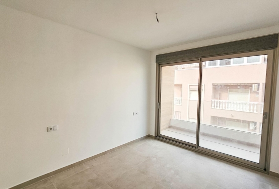 Resale - Apartment / flat - Torrevieja - Playa del Cura