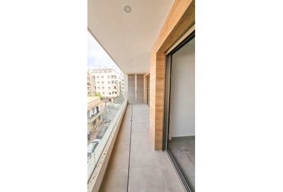 Resale - Apartment / flat - Torrevieja - Playa del Cura