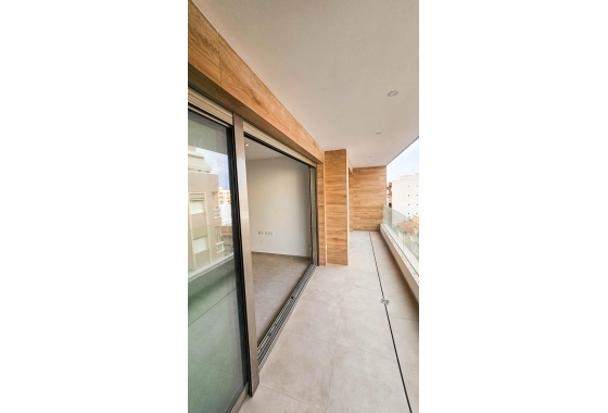 Resale - Apartment / flat - Torrevieja - Playa del Cura