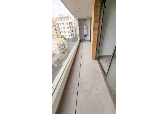 Resale - Apartment / flat - Torrevieja - Playa del Cura