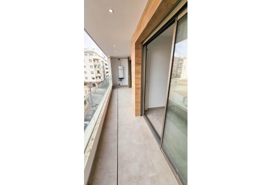 Resale - Apartment / flat - Torrevieja - Playa del Cura