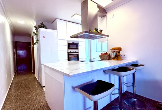 Resale - Apartment / flat - Alicante - Costa Blanca