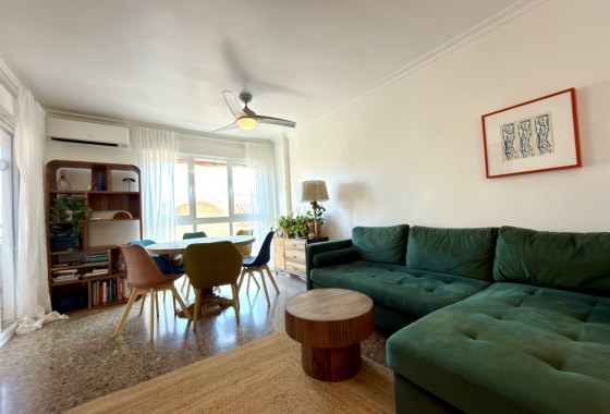 Resale - Apartment / flat - Alicante - Costa Blanca