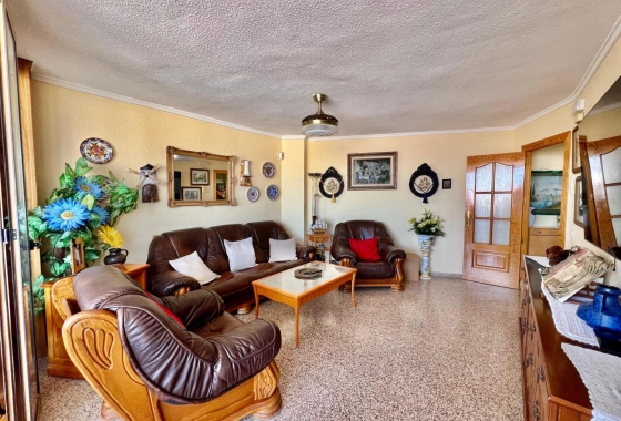 Resale - Apartment / flat - Torrevieja - La Mata