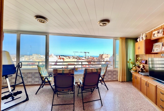 Resale - Apartment / flat - Torrevieja - La Mata