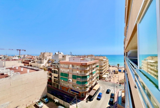 Resale - Apartment / flat - Torrevieja - La Mata