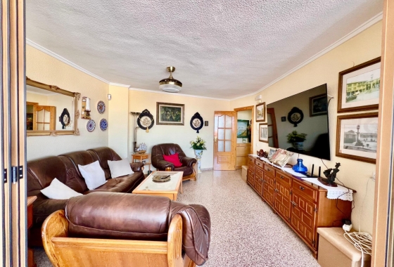 Resale - Apartment / flat - Torrevieja - La Mata