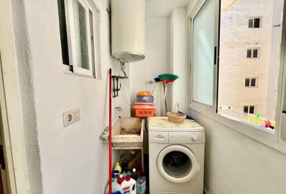 Resale - Apartment / flat - Torrevieja - La Mata