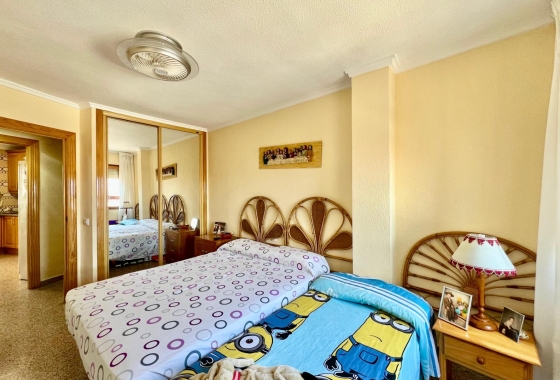 Resale - Apartment / flat - Torrevieja - La Mata