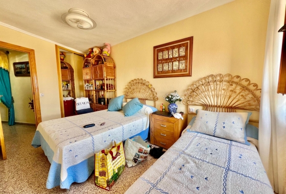 Resale - Apartment / flat - Torrevieja - La Mata