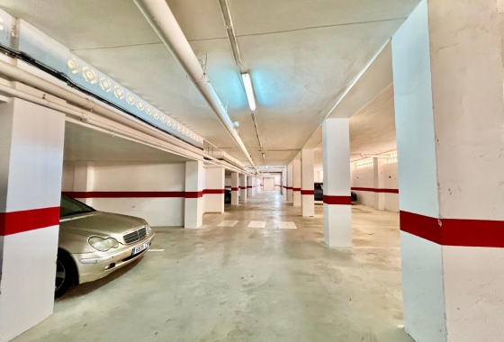 Resale - Apartment / flat - Torrevieja - La Mata