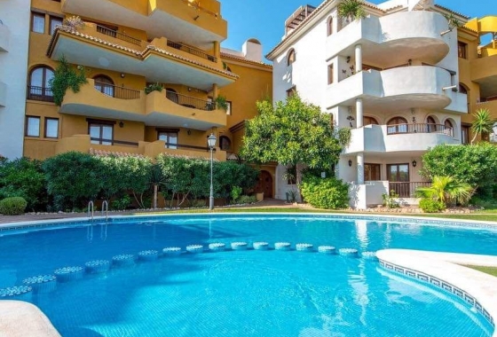 Resale - Apartment / flat - Torrevieja - Punta Prima
