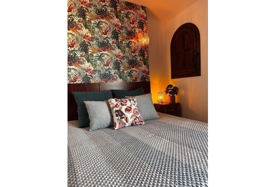 Resale - Apartment / flat - Torrevieja - Punta Prima