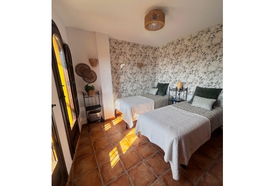 Resale - Apartment / flat - Torrevieja - Punta Prima