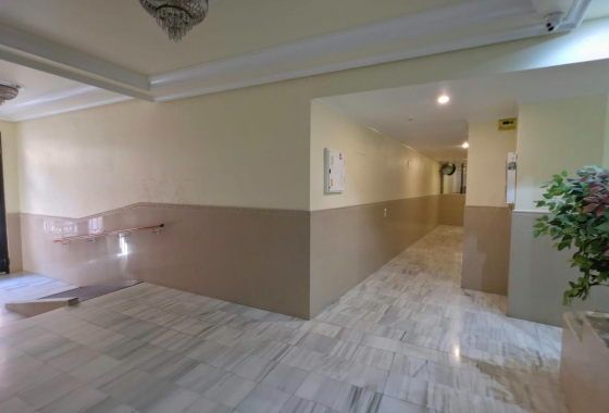 Resale - Apartment / flat - Torrevieja - Playa del Cura