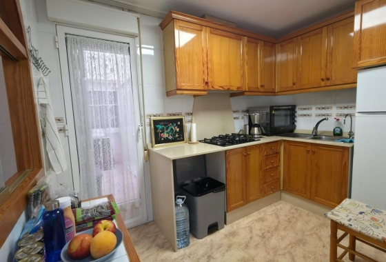 Resale - Apartment / flat - Torrevieja - Playa del Cura