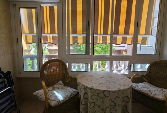 Resale - Apartment / flat - Torrevieja - Playa del Cura