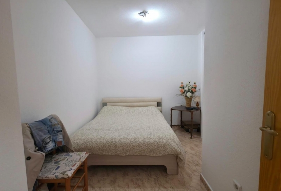 Resale - Apartment / flat - Torrevieja - Playa del Cura