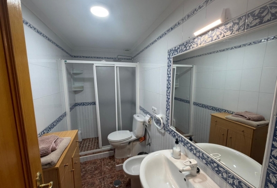 Resale - Apartment / flat - Torrevieja - Punta Prima
