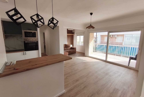 Herverkoop - Appartement / flat - Torrevieja - Costa Blanca