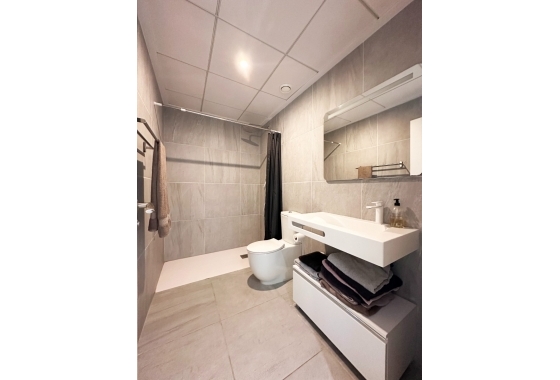 Resale - Villa - San Miguel de Salinas - Inland