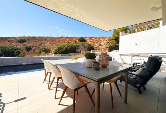Resale - Villa - San Miguel de Salinas - Inland