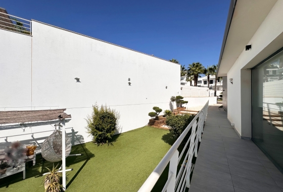 Resale - Villa - San Miguel de Salinas - Inland