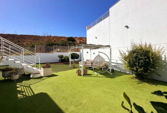 Resale - Villa - San Miguel de Salinas - Inland