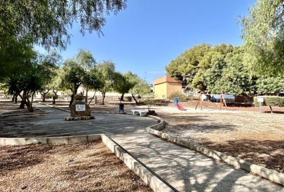 Resale - Townhouse - Torrevieja - Costa Blanca