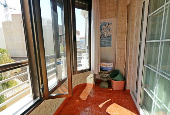 Reventa - Apartamento / piso - Torrevieja