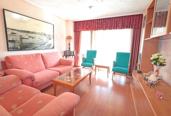 Reventa - Apartamento / piso - Torrevieja