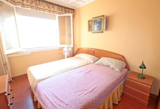 Reventa - Apartamento / piso - Torrevieja